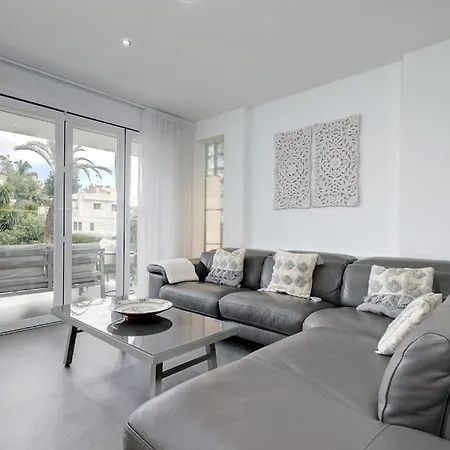Beautiful 3 Bedroom Ground Floor - Nueva Andalucia * Marbella