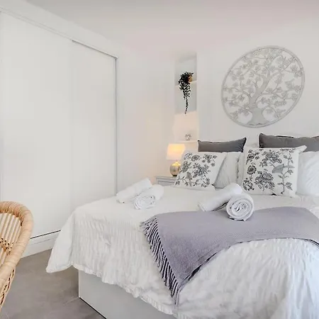 Beautiful 3 Bedroom Ground Floor - Nueva Andalucia * Marbella